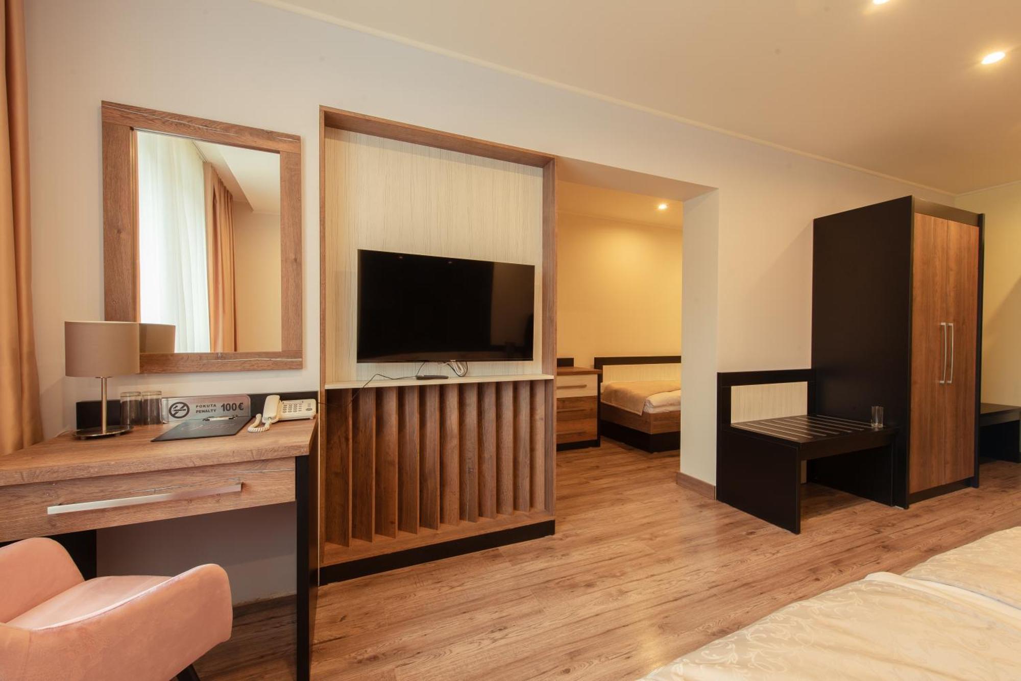Hotel Viktor Bratislava Eksteriør billede