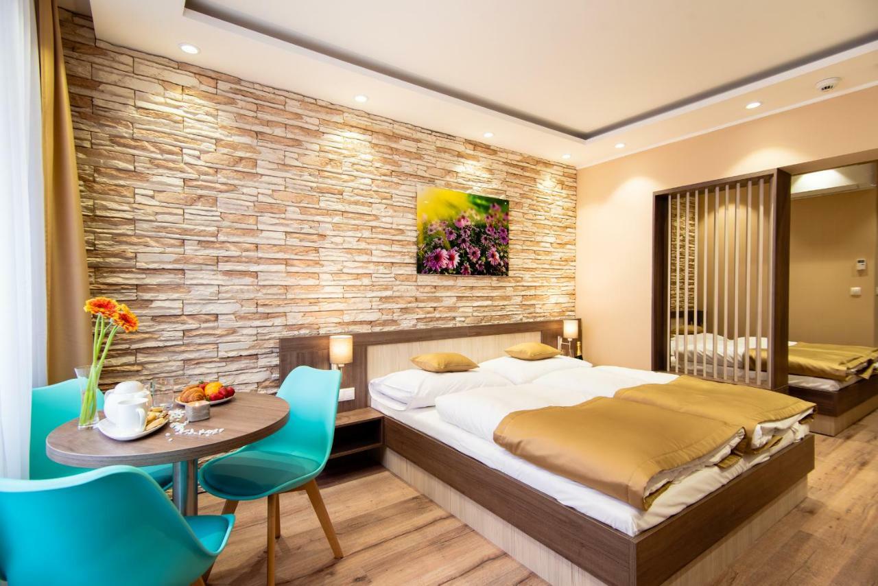 Hotel Viktor Bratislava Eksteriør billede