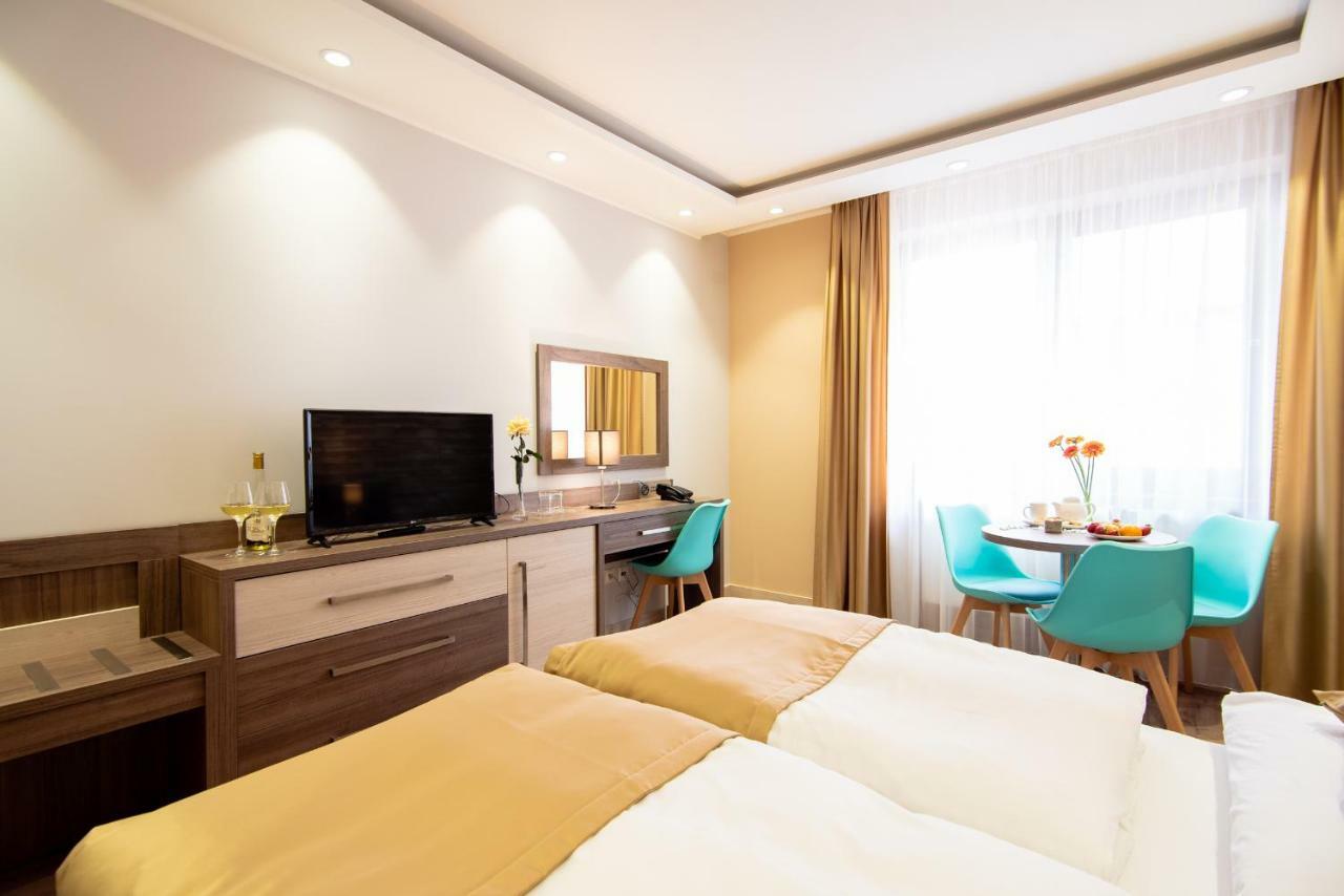 Hotel Viktor Bratislava Eksteriør billede
