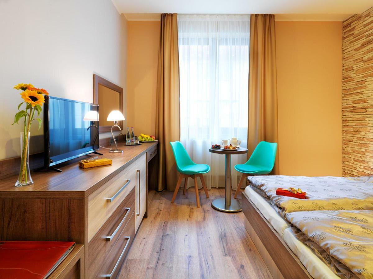 Hotel Viktor Bratislava Eksteriør billede